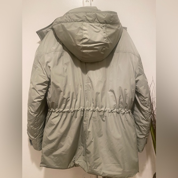 Abercrombie & Fitch Puff Jacket - Picture 2 of 6